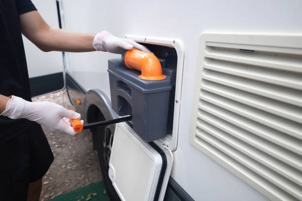 Best Portable toilet rental cost  in Suffolk, VA